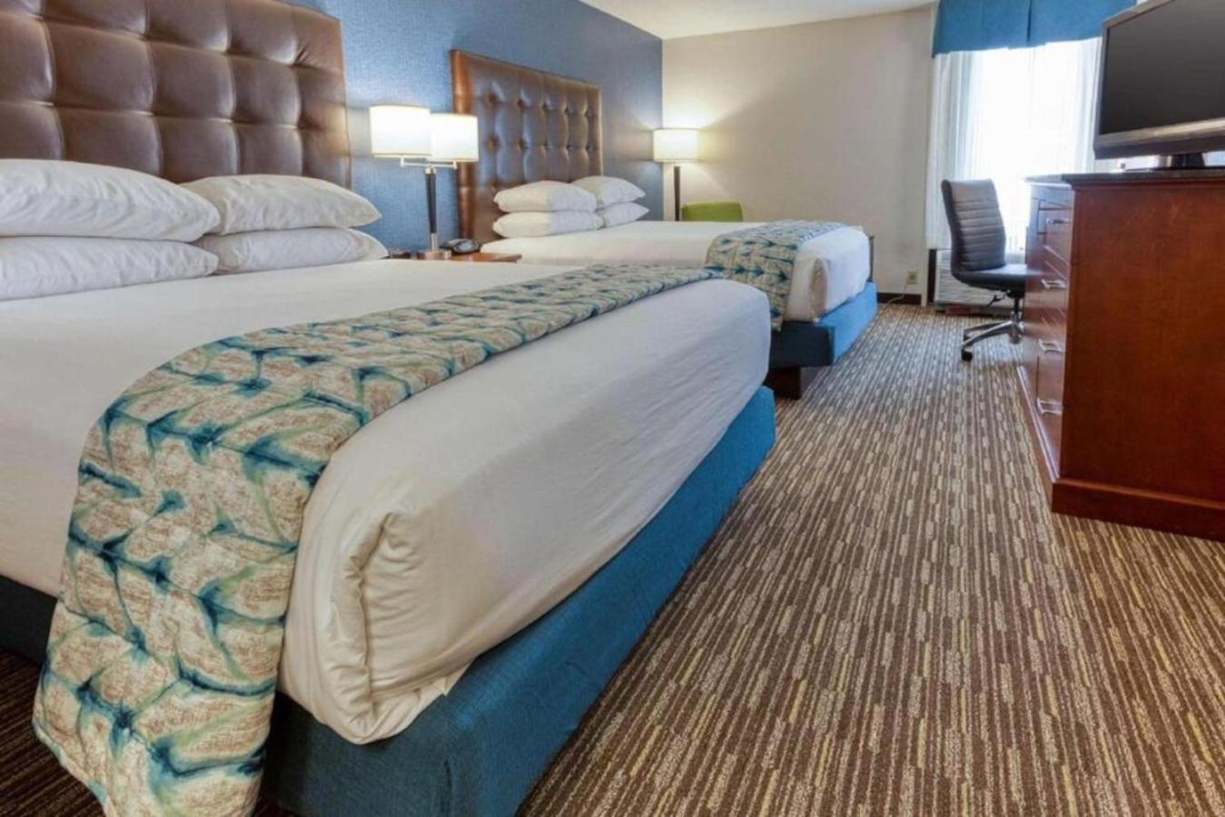 Heritage Inn & Suites St Louis Fenton, Trademark By Wyndham 외부 사진